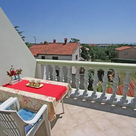 In With Terrace, Air Conditioning, Wifi 3488-9